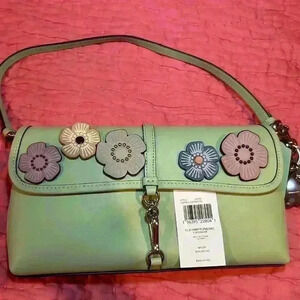Coach CUSTOM ONE OF A KIND Hamptons Bag with Tea Roses & Bonus Bag Charms NWT